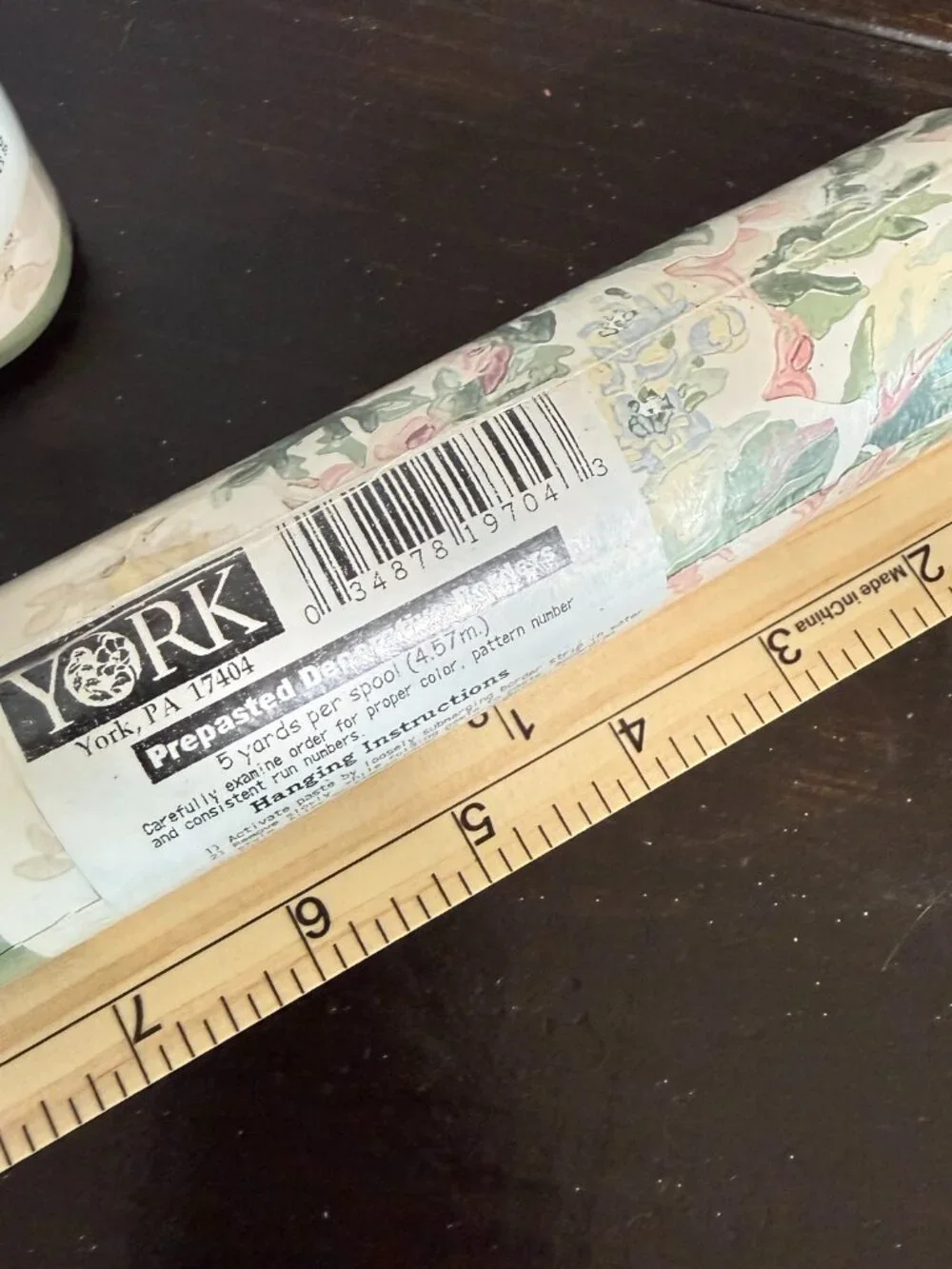 York Vintage Pre Pasted Wallpaper BORDER 3 Rolls FLORAL BOTANICAL NEW SCALLOPED